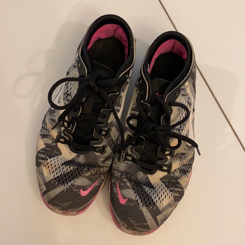 Nike shoes